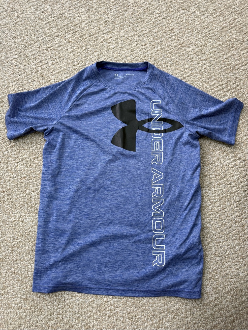 Bundle of 3 athletic shirts